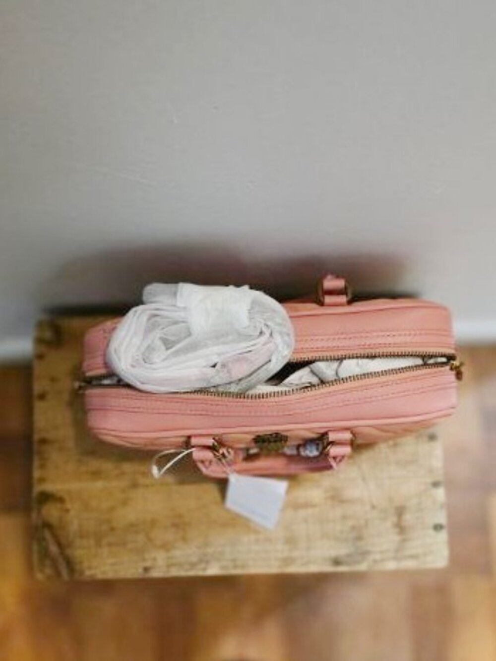 Kurt Geiger London $255 Small Kensington Quilted Duffle Pink Suede Combo NWT! - Picture 10 of 10
